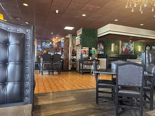 El Tapatio Mexican Restaurant photo 4